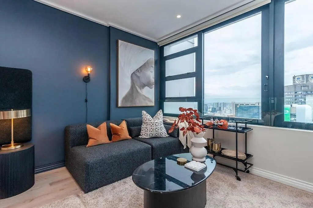 Sky-High 1Br Views & Bree Street Vibes Διαμέρισμα Κέιπ Τάουν